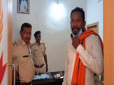 Jharkhand News: बीजेपी नेता जीतराम मुंडा हत्याकांड का मुख्य आरोपी गिरफ्तार, कोर्ट में सरेंडर करने से पहले पुलिस ने दबोचा