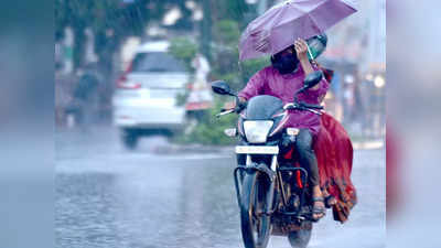 ഇരുചക്ര വാഹനങ്ങളിൽ കുടചൂടി യാത്രചെയ്യുന്നത് ശിക്ഷാർഹം; ഉത്തരവിറക്കി ഗതാഗത കമ്മീഷൻ