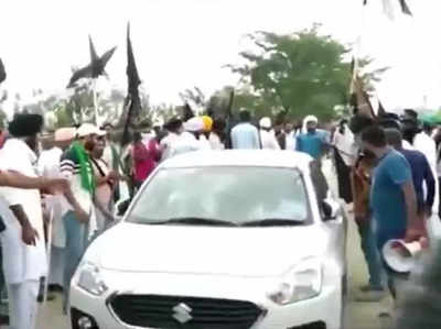 Lakhimpur Kheri: लखीमपुर खीरी हिंसा से पहले का वीडियो आया सामने, अजय मिश्रा टेनी के काफिले को रास्ता दे रहे थे किसान