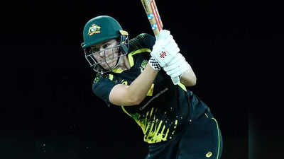 INDW vs AUSW 2nd T20: भारतीय बल्लेबाज फ्लॉप, ऑस्ट्रेलियाई महिला टीम चार विकेट से जीती