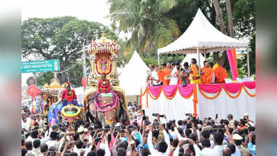 ಶ್ರೀರಂಗಪಟ್ಟಣದಲ್ಲಿ ವಿಜೃಂಭಣೆಯ ದಸರಾ: ಸತತ 11ನೇ ವರ್ಷವೂ ನಡೆದ ಜಂಬೂ ಸವಾರಿ