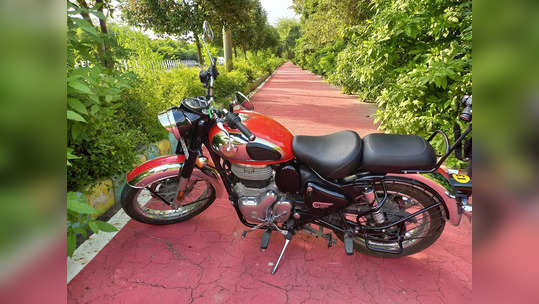 New Royal Enfield Classic 350 Review: बेहतर लुक और फीचर्स से बन गई बात, आएगी पसंद