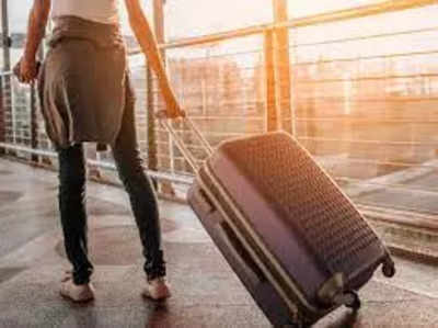 మీ ప్ర‌యాణాన్ని సుల‌భ‌త‌రం చేసే Luggage Bags