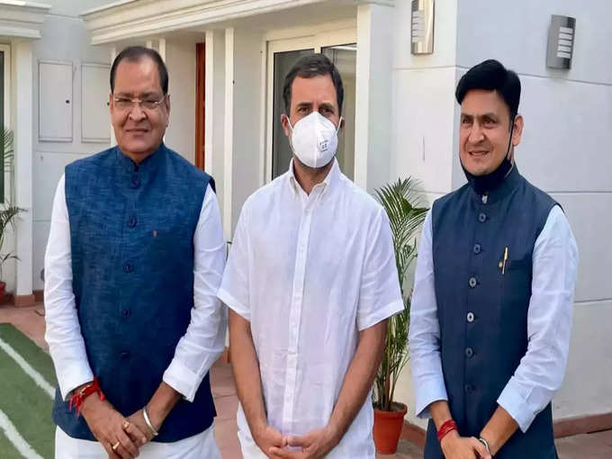 Yashpal Arya joins Congress