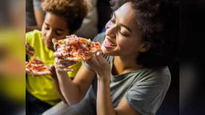 Junk food cravings: क्या आपका भी करता है अनहेल्दी जंक फूड खाने का मन? जानें क्रेविंग कंट्रोल करने के 8 टिप्स