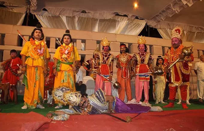 कुल्लू में दशहरा - Dussehra in Kullu in Hindi