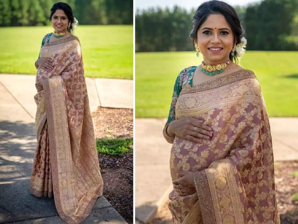 Brides of sabyasachi flaunt her baby bump,6 महीने की गर्भवती लड़की ने  सब्यसाची की साड़ी में फ्लॉन्ट किया अपना बेबी बंप, गोदभराई की रस्म में दिखीं  बेहद खूबसूरत