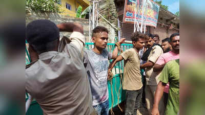 Bihar Crime News: नवादा में चोरी के आरोप में दो युवकों को बनाया बंधक, 2 घंटे तक कड़ी धूप में बांध कर खड़े रखा