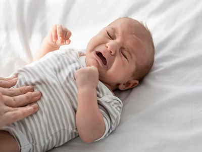 Gas in babies : मां ने की ये मामूली गलती, तो पेट दर्द से तड़प सकता है शिशु
