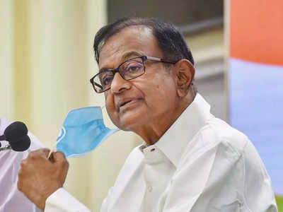 P Chidambaram: पेट्रोल डिझेलच्या किंमतींवर ३३ टक्क्यांची वसुली