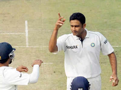 Happy Birthday Anil Kumble: 51 के हुए अनिल कुंबले, बीसीसीआई को याद आया परफेक्ट-10, युवी सहित इन प्लेयर्स ने भी दी बधाई