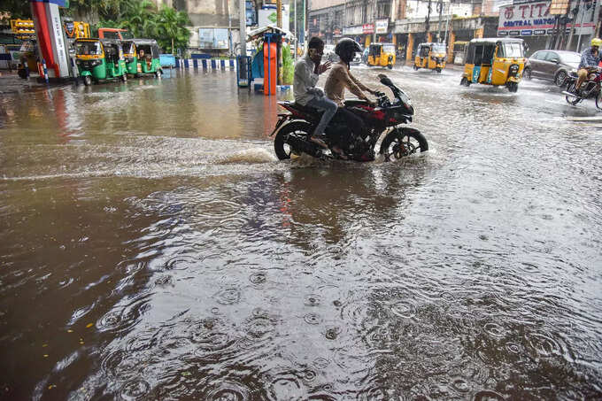 ബുധനാഴ്ച വീണ്ടും മഴ