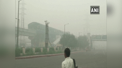 Noida pollution: तेज हवा के साथ हुई बारिश ने कम की बढ़ते प्रदूषण की टेंशन, देखें नोएडा का क्या है ग्राफ