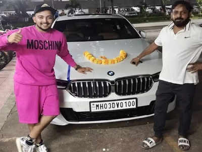 IPL वरून परतताच पृथ्वी शॉने खरेदी केली चकाकती BMW कार, वडिलांसोबत फोटो शेअर करत म्हणाला...