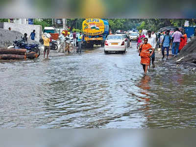 10 மாவட்டங்களில் வெளுத்து வாங்கும் மழை: வானிலை ஆய்வு மையம்!