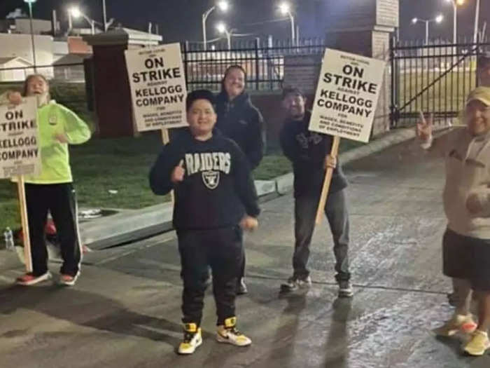 US-workers-strike