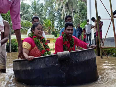 அண்டாவில் சென்று திருமணம் முடித்த தம்பதி!