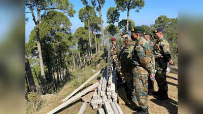 पाकिस्‍तान में बैठे आतंक के आकाओं की धड़कन बढ़ा देगी LoC पर मौजूद आर्मी चीफ की यह फोटो