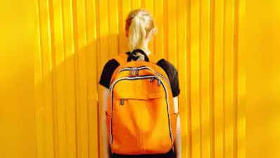 72% சிறப்பு தள்ளுபடியில் Backpacks அமேசான் கிரேட் இந்தியன் சேலில் பெறலாம்.