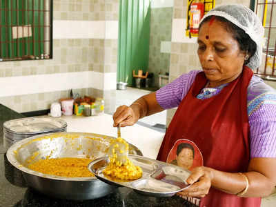 அம்மா உணவகத்தில் இரவு நேரத்தில் முக்கிய உணவு நிறுத்தம்!