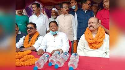 Jharkhand Politics : बिहार के बाद झारखंड में भी आरजेडी-कांग्रेस में तकरार, पढ़िए क्या है मामला