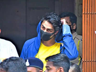 Aryan Khan - Drug Case: షారూక్ తనయుడు ఆర్యన్ ఖాన్‌కు కోర్ట్ షాక్.. బెయిల్ నిరాకరణ