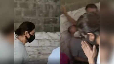 Video: बेटे आर्यन खान से 18 मिनट ही मिल पाए शाहरुख, जेल के बाहर भीड़ देख पिता ने जोड़े हाथ