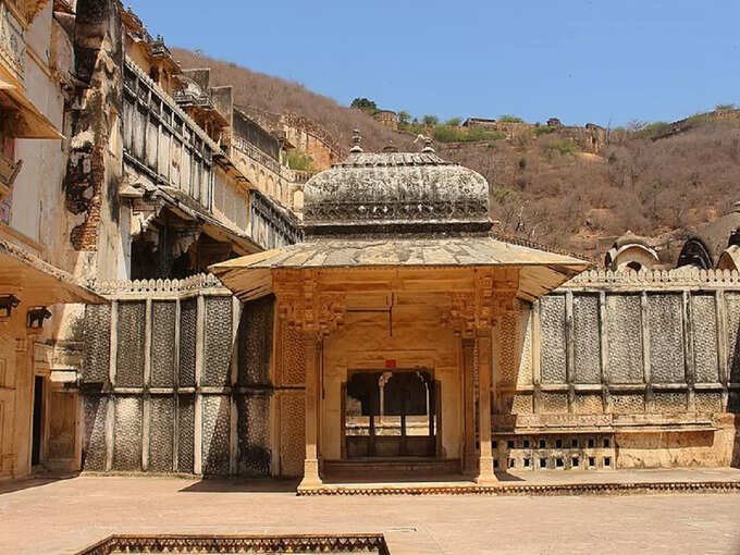 बूंदी में चित्रशाला - Chitrashala in Bundi