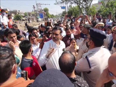 Gurgaon News: अब गुड़गांव के सेक्टर-12 में खुले में नमाज का लोगों ने पुरजोर तरीके से किया विरोध