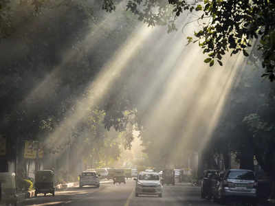 Pollution in Delhi: रेकॉर्ड बारिश की वजह से साफ हुई सर्दी की शुरुआत, लेकिन गंभीर स्मॉग एपिसोड से बचाव जरूरी