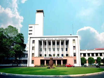 বাবা দিনমজুর! প্রথমবারেই IIT-র পথে ১৭ বছরের পড়ুয়া