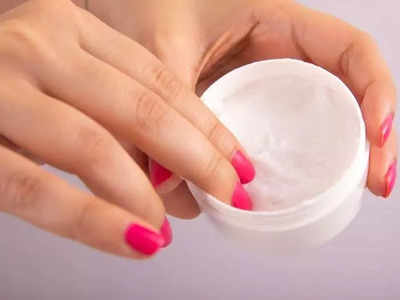 moisturizer for winter वापरा आणि त्वचेला ठेवा मऊमुलायम