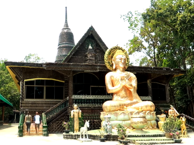 लोगों को हैरान करती है मंदिर की संरचना