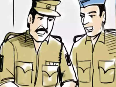 Ghaziabad News: गाजियाबाद में पुलिस से सेटिंग करवाने का झांसा देकर ठगने वाले फर्जी इंस्पेक्टर समेत 2 अरेस्ट