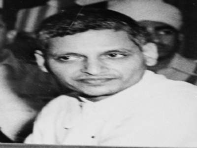 Nathuram Godse: नाथूराम गोडसे का जिक्र, यूपी विधानसभा चुनाव से पहले कांग्रेस ने बताए RSS के साथ संबंध