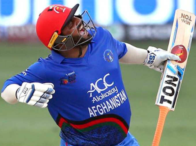 Mohammad Shahzad: This Afghan cricketer is Fan of MS Dhoni And He Also Plays Helicopter Shot 