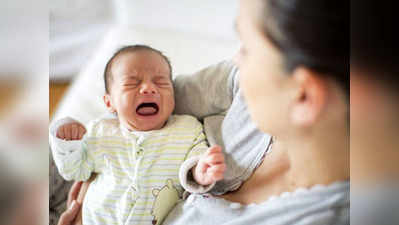 बच्चे के रोने से परेशान हुई मां, चुप रखने के लिए गोंद से चिपकाए होंठ