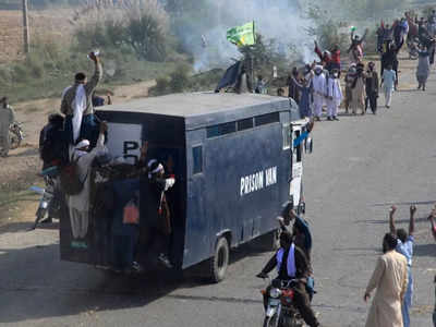 पाकिस्तान: टीएलपीचा हिंसाचार; चार पोलिसांचा मृत्यू