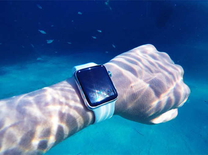 Surfer Found His Apple Watch That Got Lost At Sea After 6 Months And It is Still Working