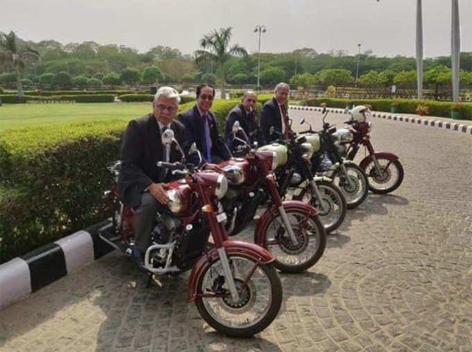 This Then And Now Picture Of Indian Air Force’s Hell’s Angels Is Historic