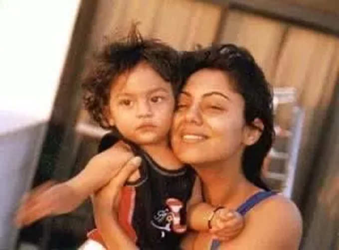 aryan khan &amp; gauri khan