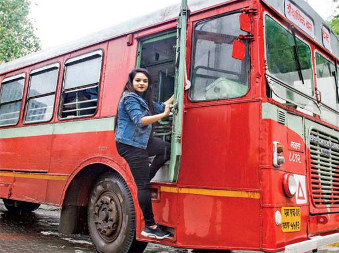 मैकेनिकल इंजीनियर भी है प्रतीक्षा दास