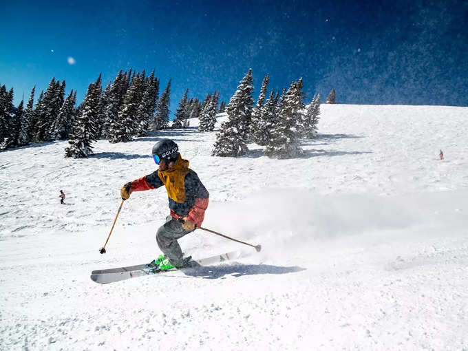 नारकंडा में स्कीइंग - Skiing in Narkanda in Hindi