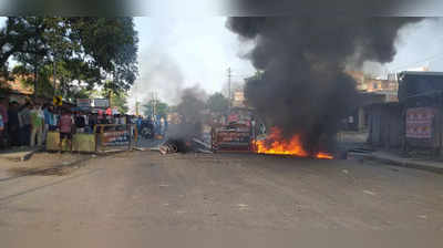 Chhapra News : बिहार में दवा कारोबारी और पूर्व मुखिया की हत्या से भड़के लोग, छपरा में जमकर हंगामा