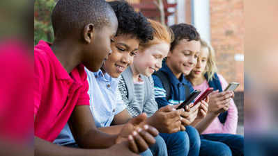 बच्‍चों को स्‍मार्टफोन से दूर रखने के लिए इस शहर ने निकाला अनोखा उपाय