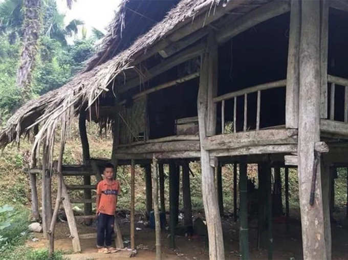 10-Year-Old Boy Lives by Himself After Losing Entire Family Does Farming And Foraging