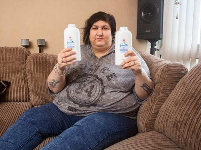 This Woman Is Addicted To Eating Talcum Power Says Has Spent 7.5 Lakh On It in 15 Years