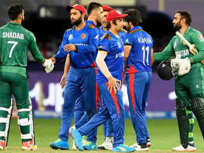 इमरान खान ने की अफगानिस्तान क्रिकेट टीम की तारीफ, कहा इतना तेजी से किसी को तरक्की करते नहीं देखा