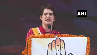 UP Elections News: यूपी में कांग्रेस सरकार बनी तो मह‍िलाओं को देंगे फ्री स‍िलेंडर... प्र‍ियंका गांधी ने क‍िया नया वादा