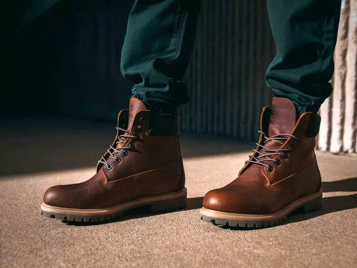 सर्दियों में स्टाइलिश लुक के लिए आउटफिट में ऐड करें ये Boots For Men, पाएं अट्रैक्टिव पर्सनालिटी
